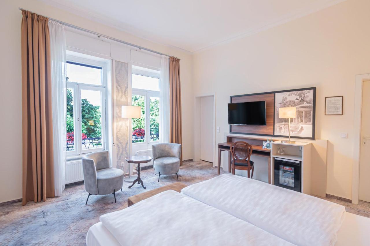 Hotel Villa Am Kurpark Bad Homburg vor der Höhe Exterior foto
