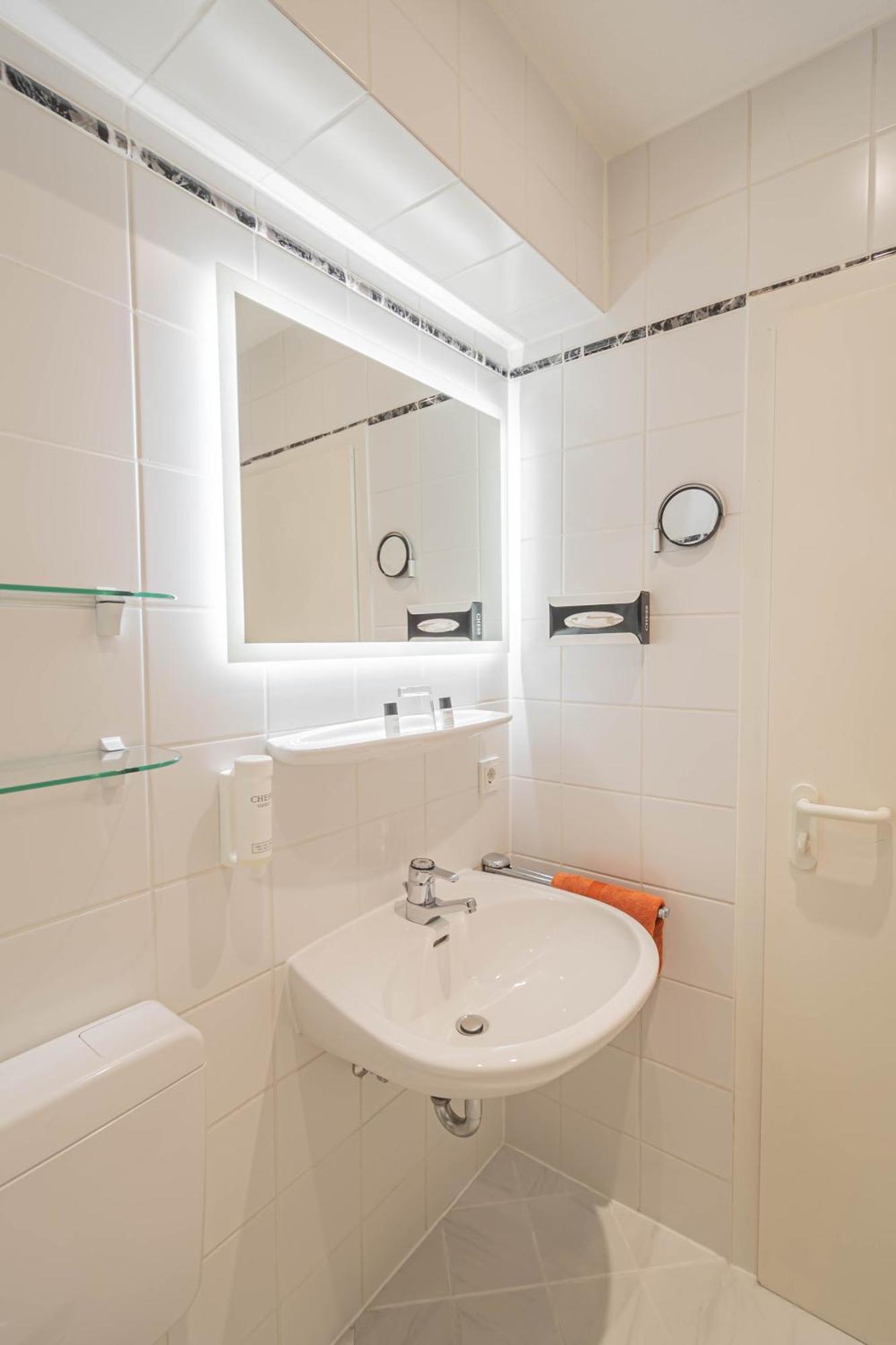 Hotel Villa Am Kurpark Bad Homburg vor der Höhe Zimmer foto